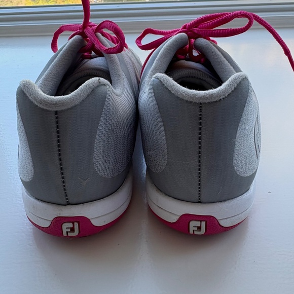 FOOTJOY GOLF SHOES🩶💗⛳️ - Picture 2 of 6